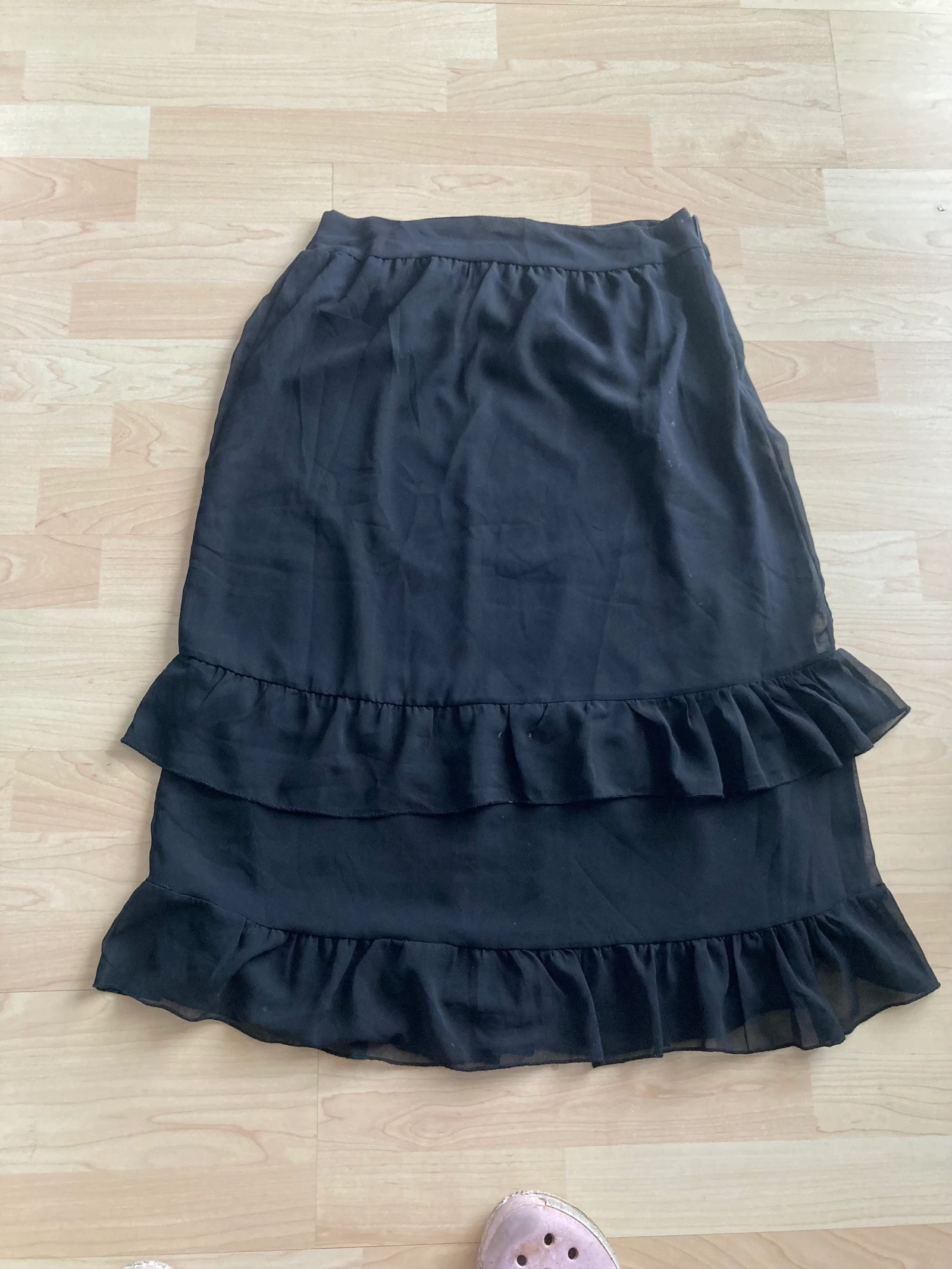 Très jolie jupe taille 38